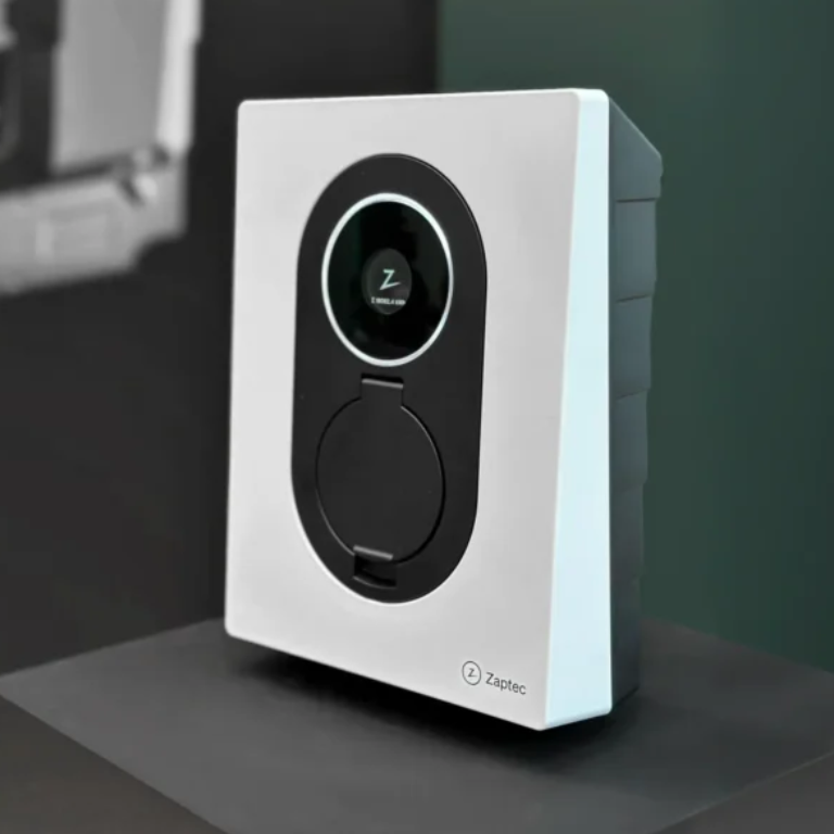 “Zaptec Go 2 laadpaal en Tibber Pulse energiemeter bundelpakket”