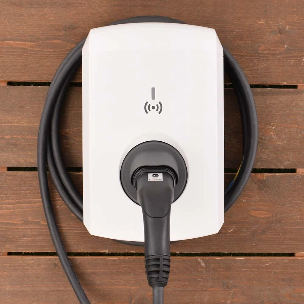 Alfen Eve Single S-line | 11 kW Laadstation | Socket of Vaste Kabel | Wit - BlackCharge Vaste kabel / Wit / Excl. Kabel